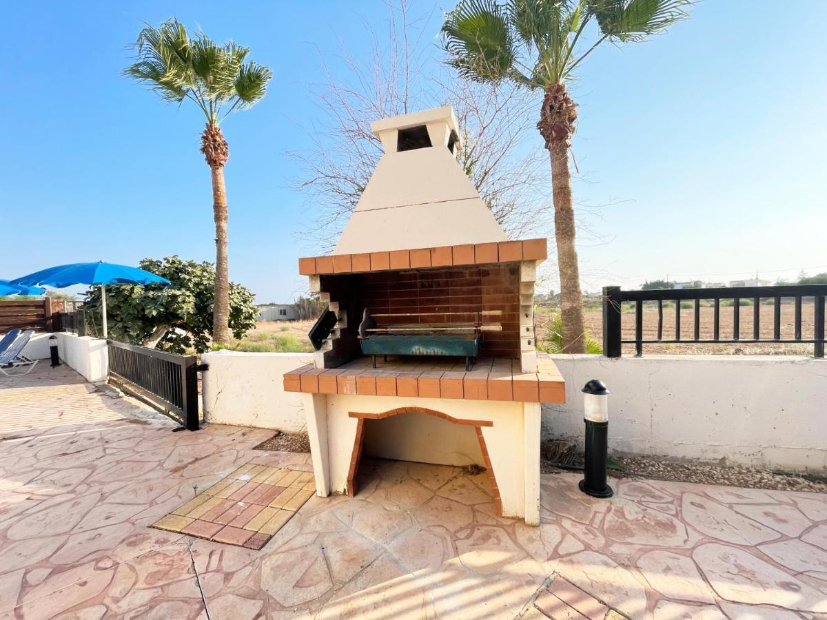Sunset Pearl Holiday Villa Ayia Napa Eksteriør billede