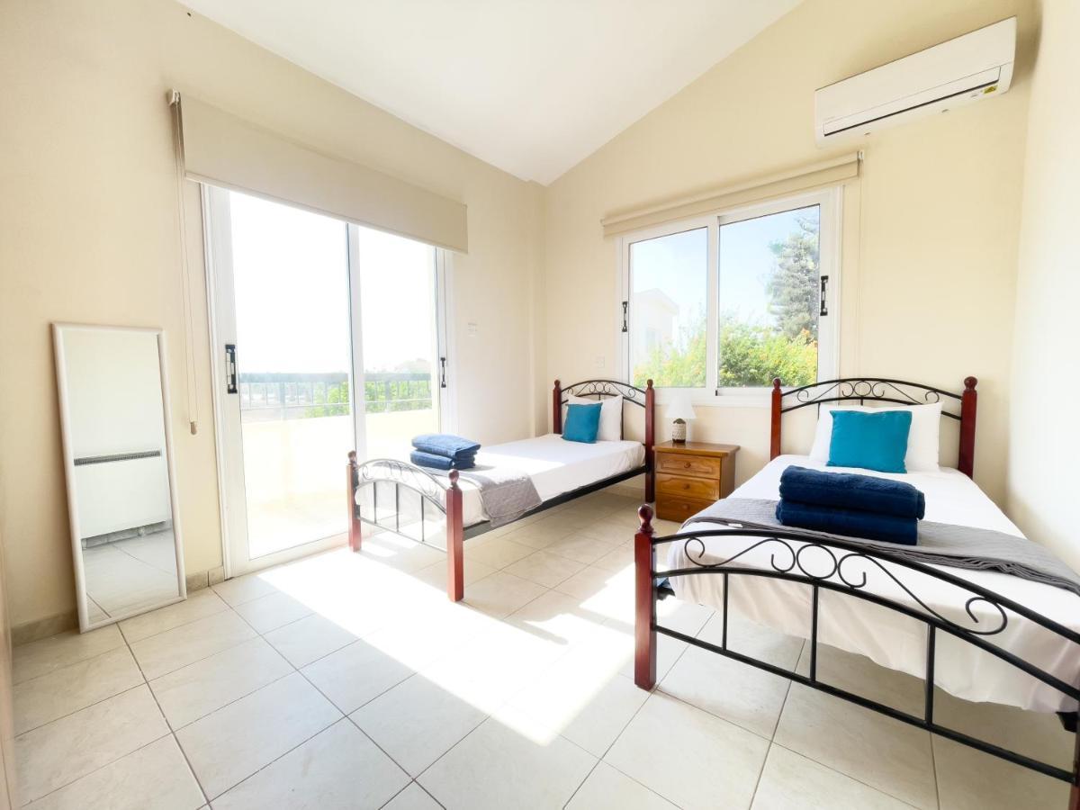 Sunset Pearl Holiday Villa Ayia Napa Eksteriør billede