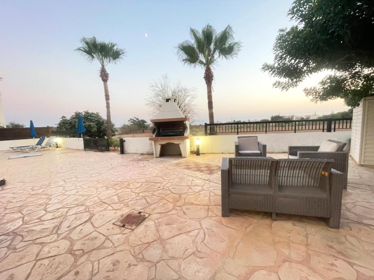 Sunset Pearl Holiday Villa Ayia Napa Eksteriør billede