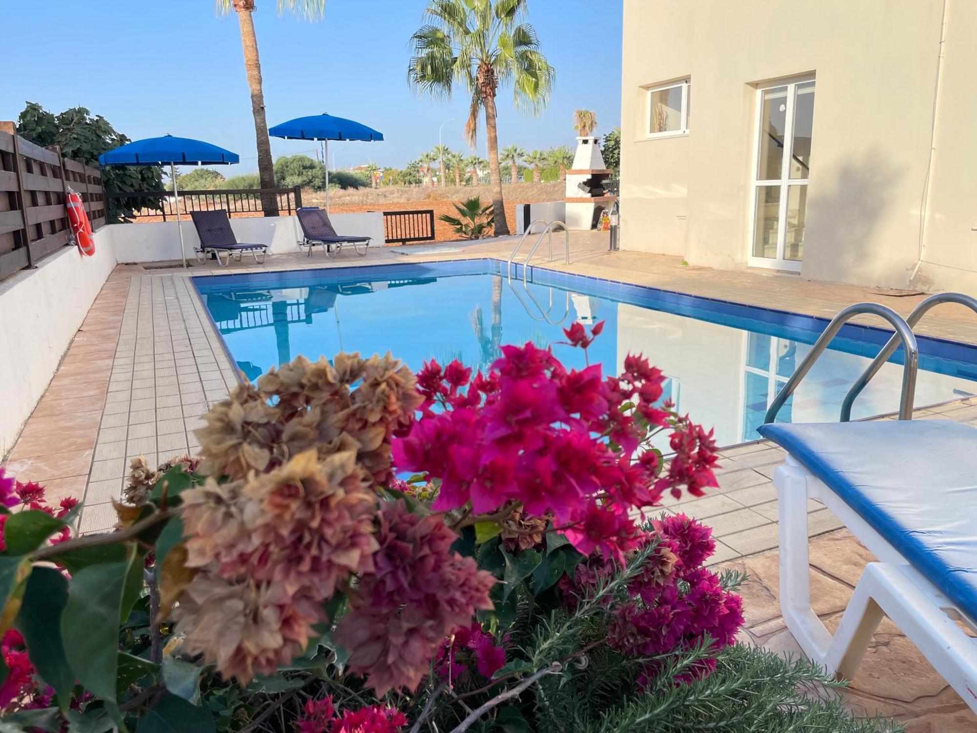 Sunset Pearl Holiday Villa Ayia Napa Eksteriør billede